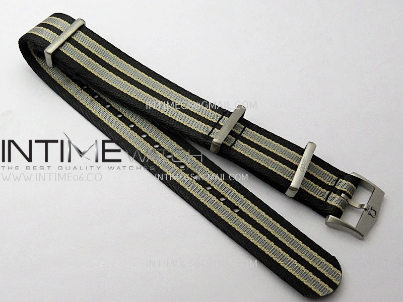 Seamaster 300 "No Time to Die" Titanium V7 VSF 1:1 Best Edition On Titanium Mesh Bracelet SA8806 Super Clone