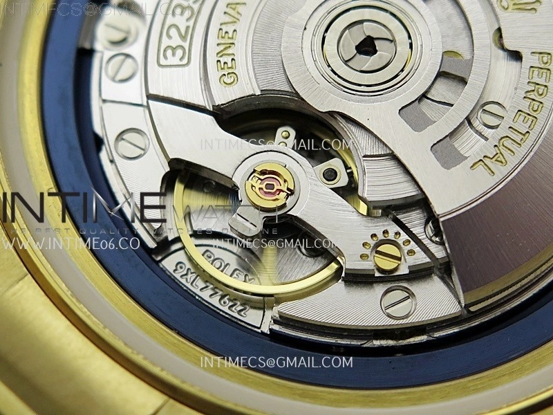 Sea-Dweller DEEPSEA 136668LB "D-BLUE" YG 3EF Best Edition Blue Dial On RG Oyster Bracelet VR3235