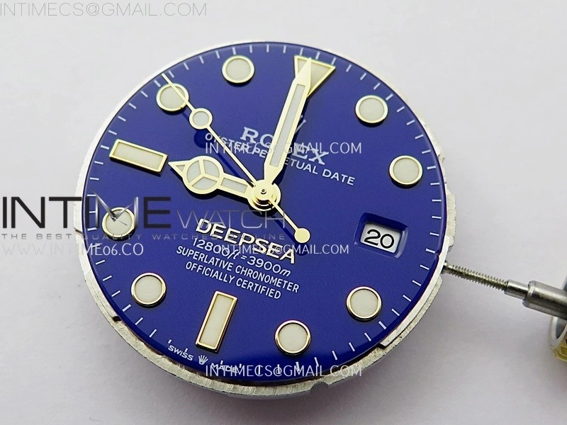 Sea-Dweller DEEPSEA 136668LB "D-BLUE" YG 3EF Best Edition Blue Dial On RG Oyster Bracelet VR3235