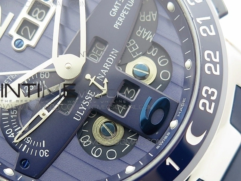 Executive Toro SS TWA 1:1 Best Edition Blue Dial on Blue Rubber Strap Asian UN-32