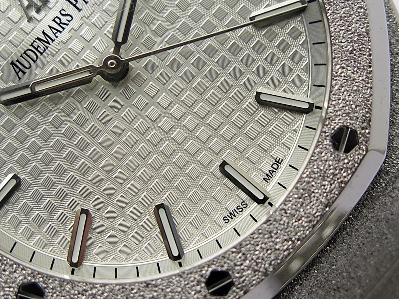 Royal Oak 41mm 15500 Frosted SS APSF 1:1 Best Edition Silver Textured Dial on Frosted SS Bracelet SA4302 Super Clone
