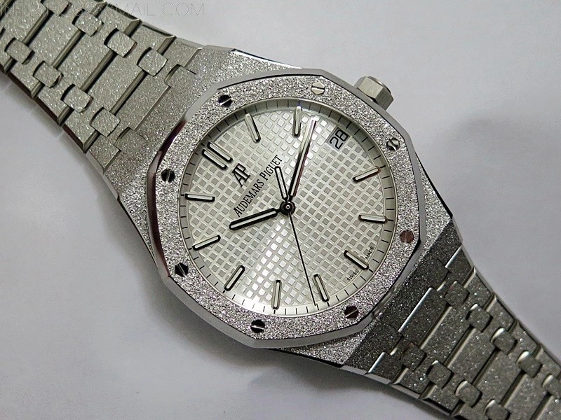 Royal Oak 41mm 15500 Frosted SS APSF 1:1 Best Edition Silver Textured Dial on Frosted SS Bracelet SA4302 Super Clone