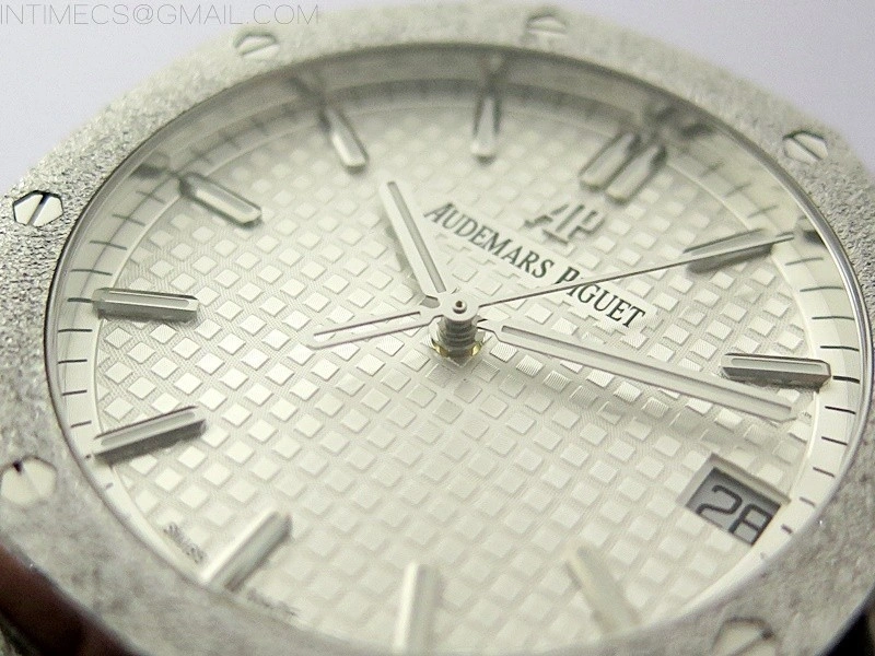 Royal Oak 41mm 15500 Frosted SS APSF 1:1 Best Edition Silver Textured Dial on Frosted SS Bracelet SA4302 Super Clone