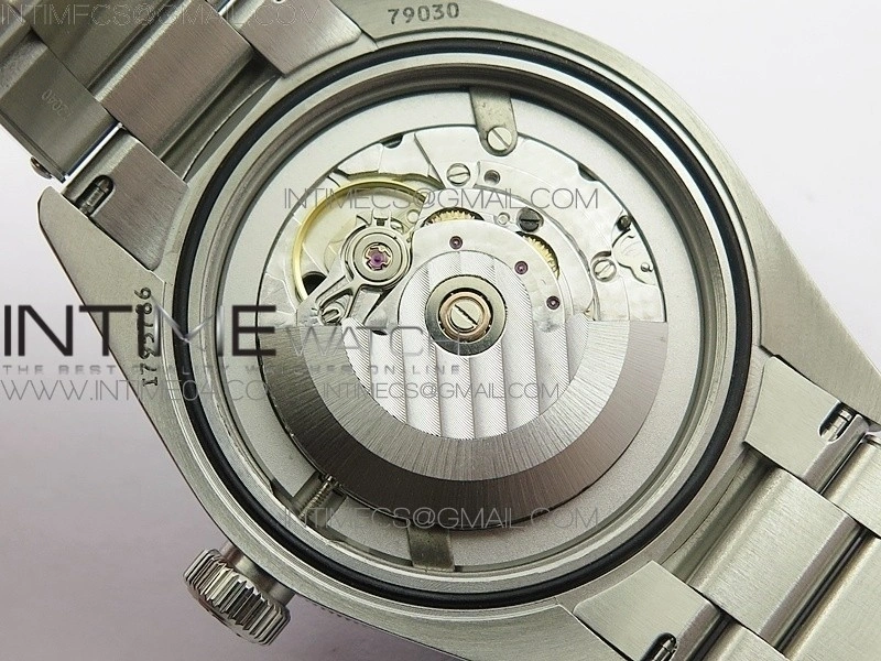 Heritage Black Bay FIFTY EIGHT M79030N 39mm SS V2 ZF 1:1 Best Edition Black Bezel on SS Bracelet A2824