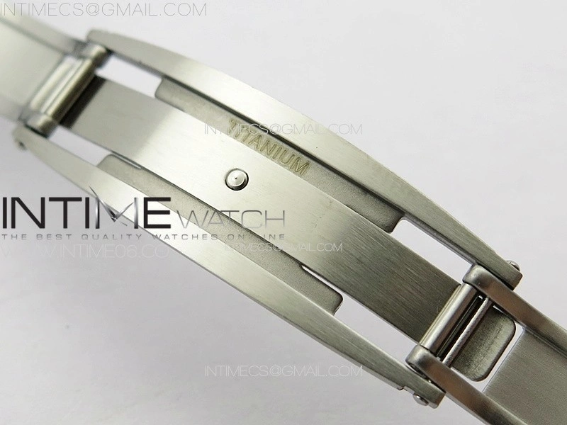 RM035-02 Forged Carbon Case KUF Best Edition Black Crown on Black Rubber Strap MIYOTA8215