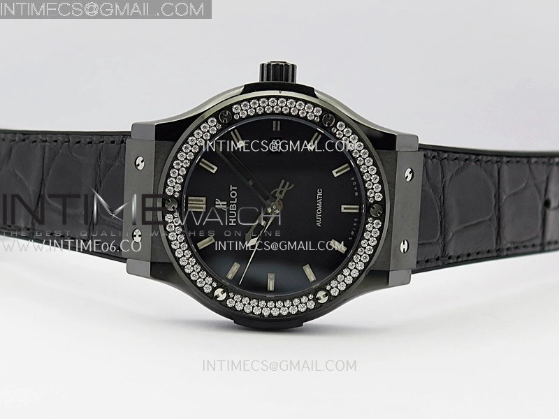 Classic Fusion 42mm Ceramic Diamonds JJZF 1:1 Best Edition Black Dial On Black Gummy Strap