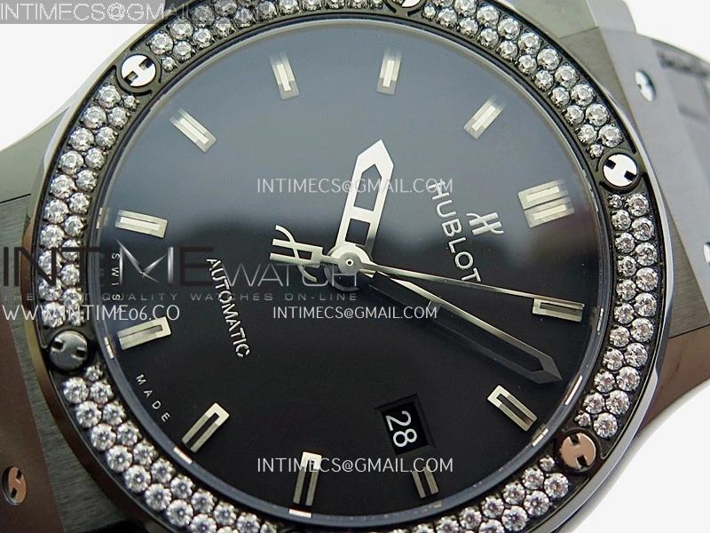 Classic Fusion 42mm Ceramic Diamonds JJZF 1:1 Best Edition Black Dial On Black Gummy Strap