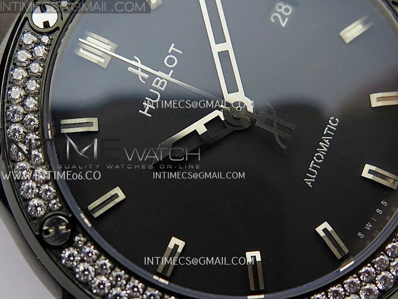 Classic Fusion 42mm Ceramic Diamonds JJZF 1:1 Best Edition Black Dial On Black Gummy Strap