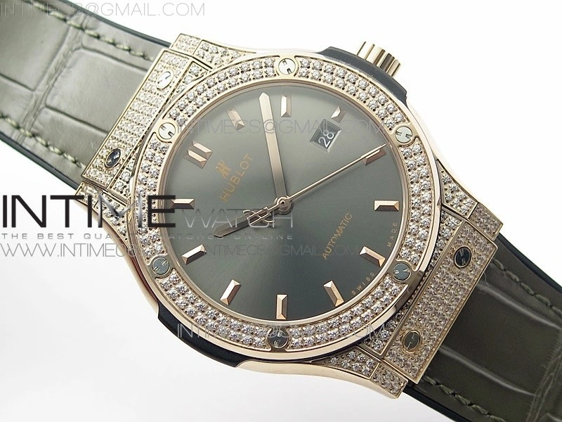 Classic Fusion 42mm RG Paved Diamonds Case Bezel B50F Gray Dial On Gray Gummy Strap A2892