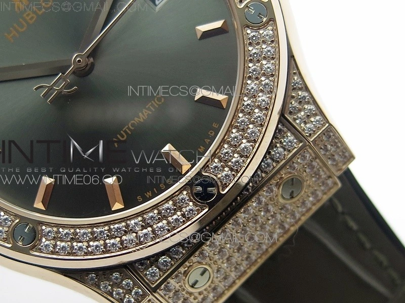 Classic Fusion 42mm RG Paved Diamonds Case Bezel B50F Gray Dial On Gray Gummy Strap A2892