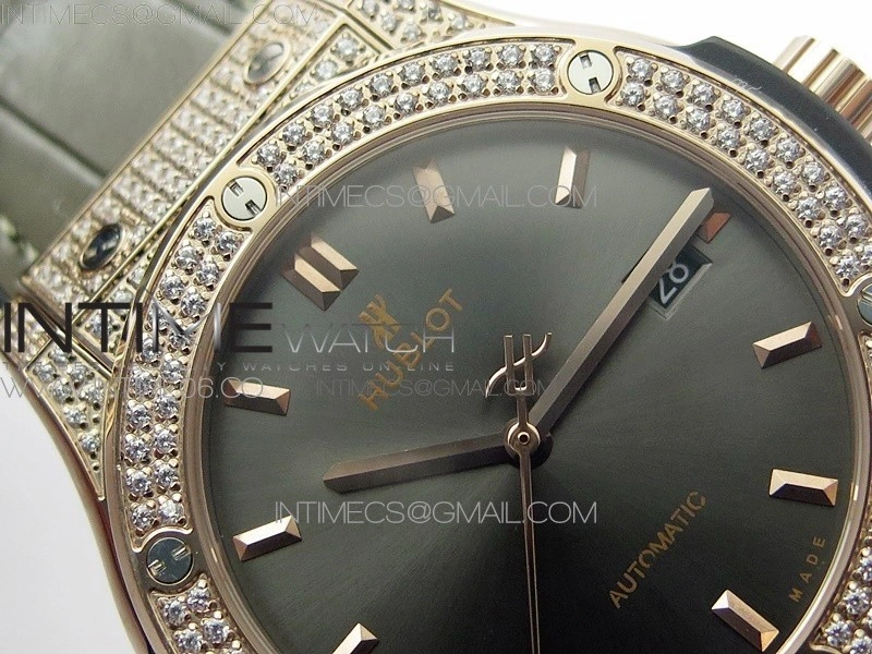 Classic Fusion 42mm RG Paved Diamonds Case Bezel B50F Gray Dial On Gray Gummy Strap A2892