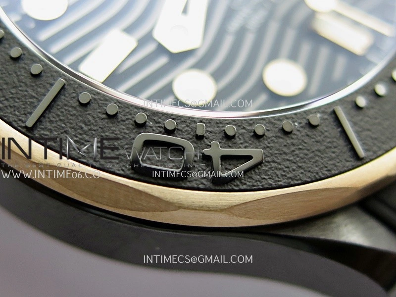 Seamaster Diver 300M Ceramic RG V4 VSF 1:1 Best Edition Black Dial On Black Rubber Strap Asian Super Clone 8806