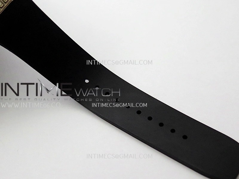RM07 Paved Diamonds Bezel RG ZF Best Edition Diamonds Skeleton Dial On Black Rubber Strap Asian CRMA2 Clone