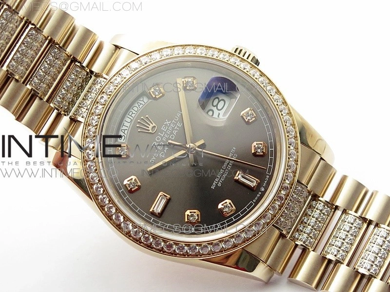 Day-Date 36 128235 RG Crystal BP Best Edition Gray Crystal Marker Dial on RG President Bracelet A2836