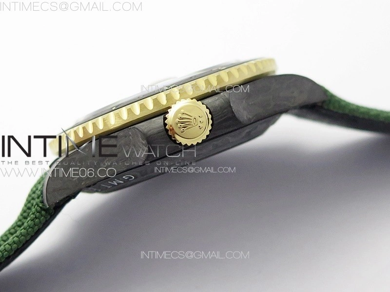 GMT Carbon DIWF Best Edition Gold Dial on Green Nylon Strap SA3285 CHS