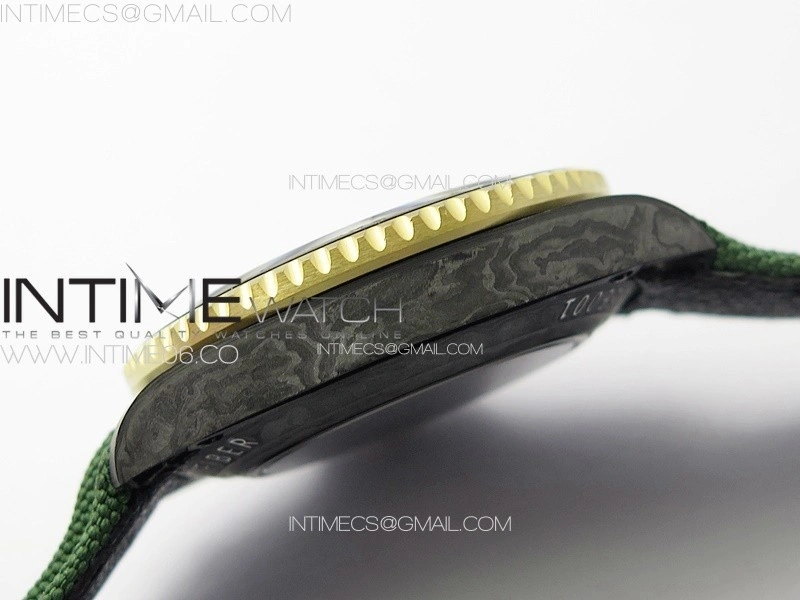 GMT Carbon DIWF Best Edition Gold Dial on Green Nylon Strap SA3285 CHS