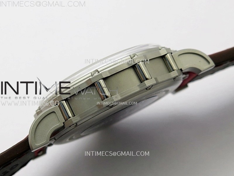 Hankham Indians SS on Red Leather Strap MIYOTA 8215