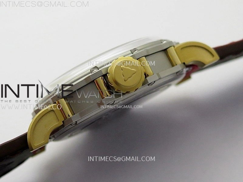 Hankham Indians Two Tone on Red Leather Strap MIYOTA 8215