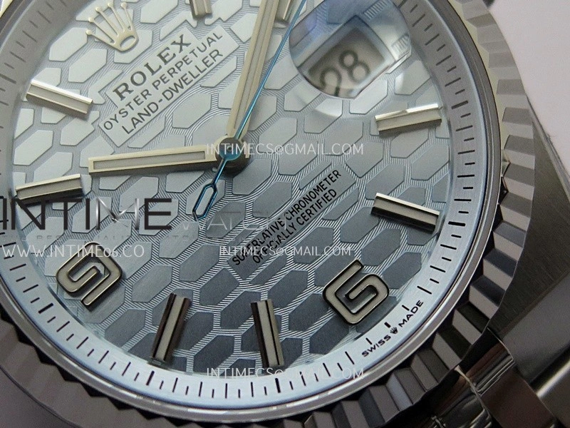 Land Dweller 127236 Gain Weight SS B Factory Ice Blue Dial On SS Bracelet A7135