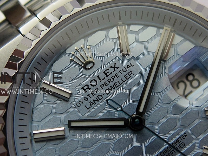 Land Dweller 127236 Gain Weight SS B Factory Ice Blue Dial On SS Bracelet A7135