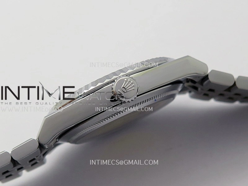 Land Dweller 127236 Gain Weight SS B Factory Ice Blue Dial On SS Bracelet A7135