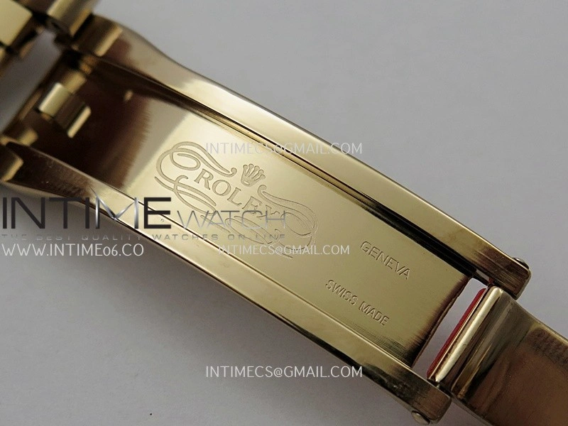 Land Dweller 127335 Gain Weight RG B Factory White Dial On RG Bracelet A7135