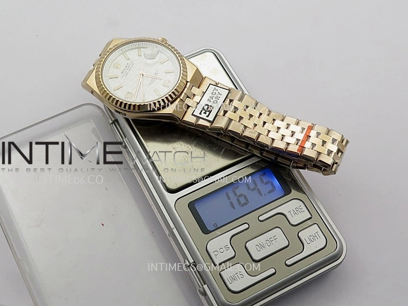 Land Dweller 127335 Gain Weight RG B Factory White Dial On RG Bracelet A7135