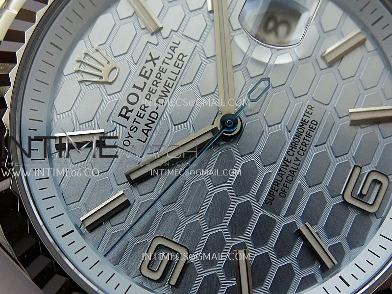 Land Dweller 127336 SS ESF Ice Blue Dial On SS Bracelet A7135