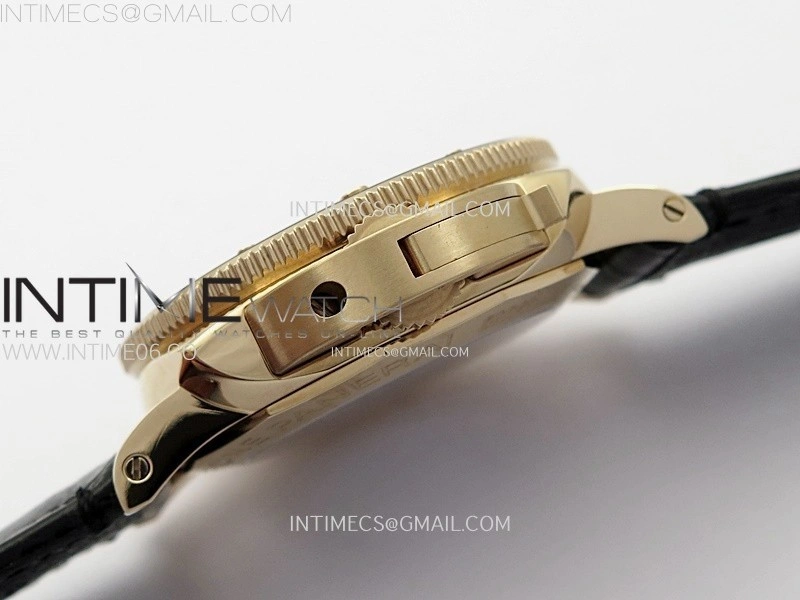 PAM974 Luminor Submersible RG VSF 1:1 Best Edition on Black Leather Strap OP XXXIV Clone