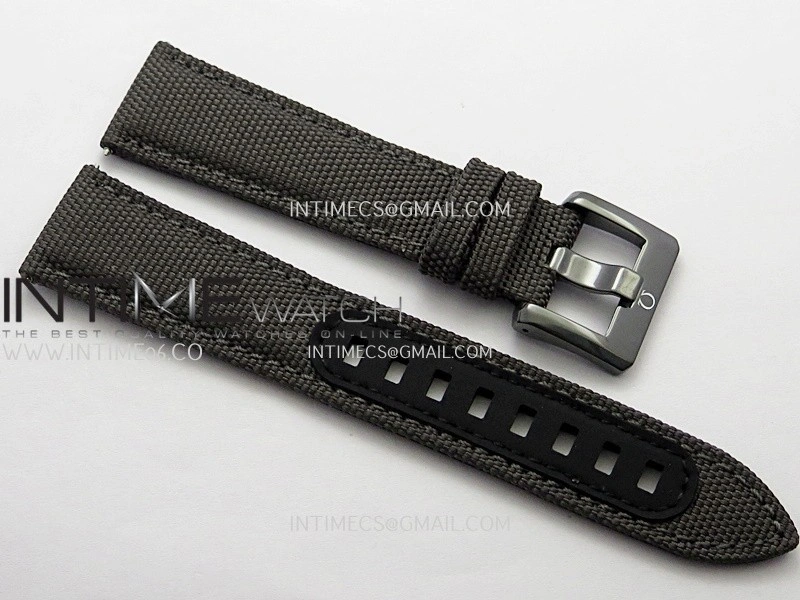 Speedmaster 44mm Ceramic SMF 1:1 Best Edition Black Skeleton Dial Yellow Hands On Black Leather Strap A3869