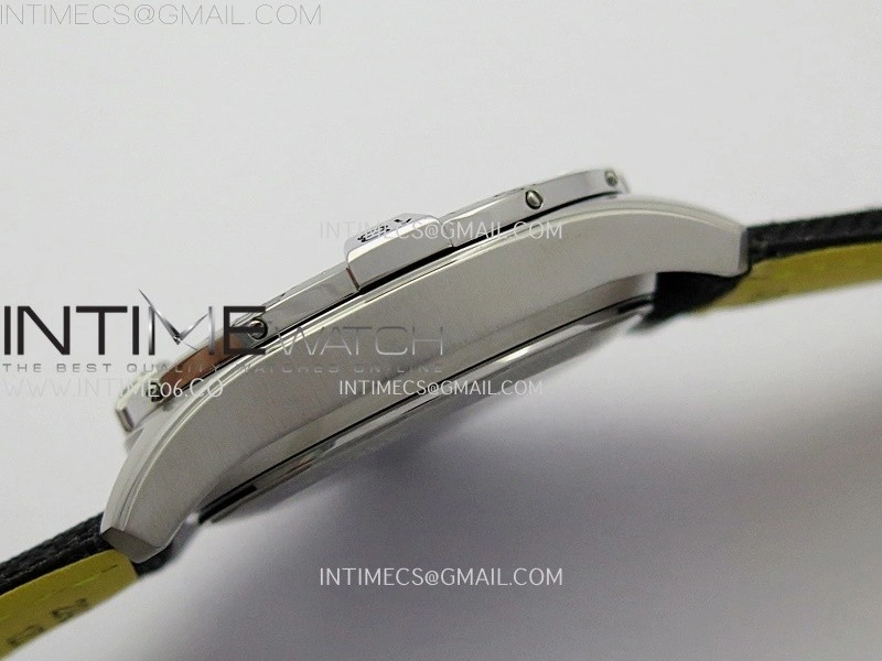 Avenger Chronometer 42mm GMT Red Second Hand SS BLSF 1:1 Best Version Black Dial On Black Nylon Strap A2836