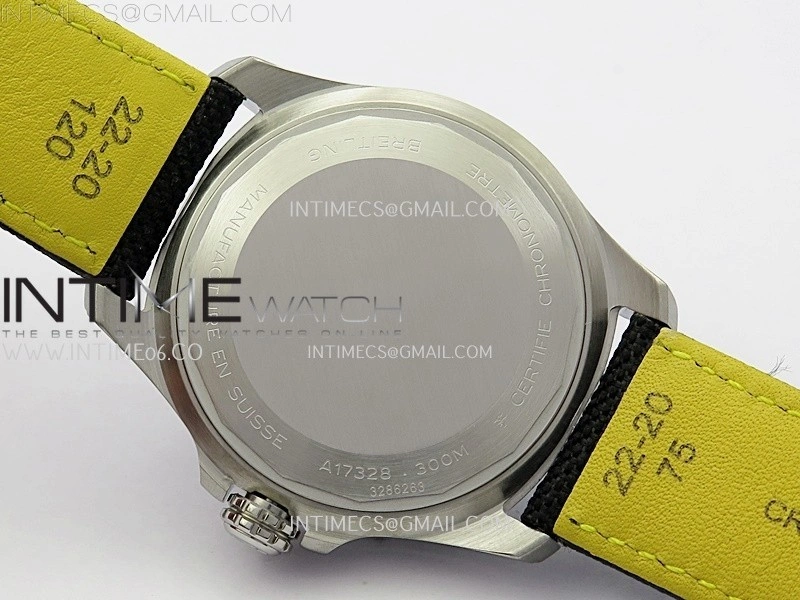 Avenger Chronometer 42mm GMT Red Second Hand SS BLSF 1:1 Best Version Black Dial On Black Nylon Strap A2836