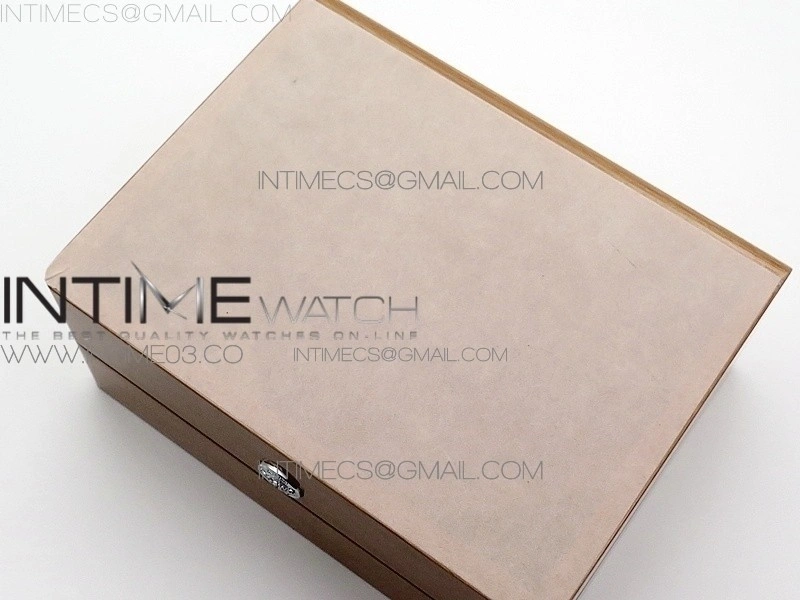 NEW OMEGA BOX SET