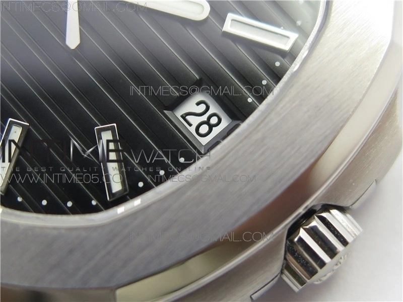 Nautilus 5711 1A GRF Best Edition Black Textured Dial on SS Bracelet A324 V2
