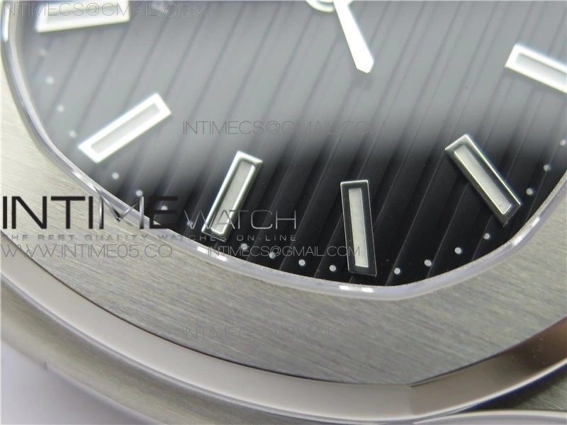Nautilus 5711 1A GRF Best Edition Black Textured Dial on SS Bracelet A324 V2