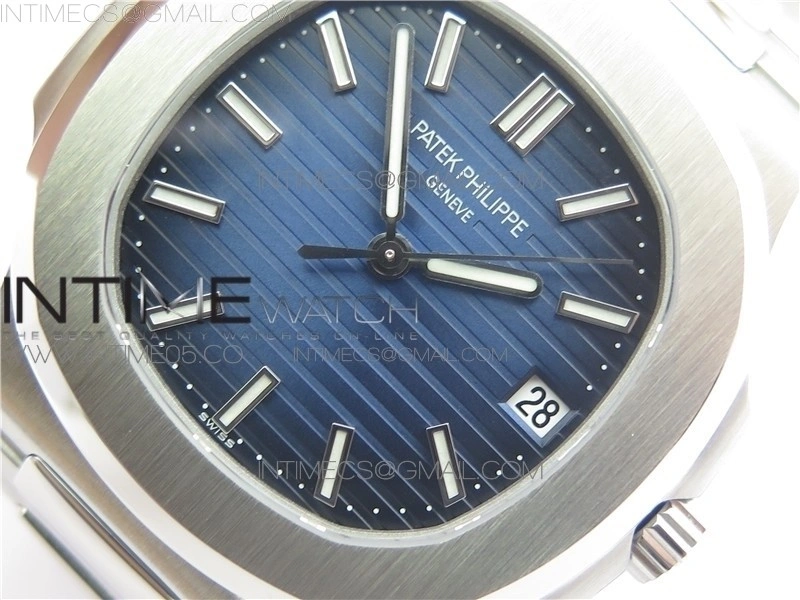 Nautilus 5711 1A GRF Best Edition Blue Textured Dial on SS Bracelet A324 V2