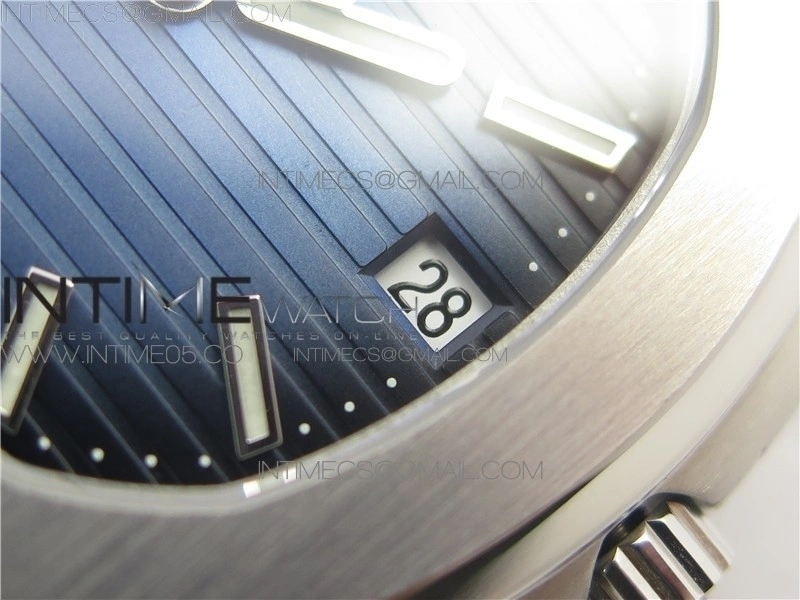 Nautilus 5711 1A GRF Best Edition Blue Textured Dial on SS Bracelet A324 V2