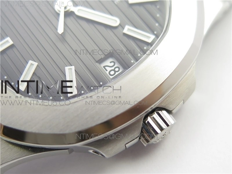 Nautilus 5711 1A GRF Best Edition Gray Textured Dial on SS Bracelet A324 V2