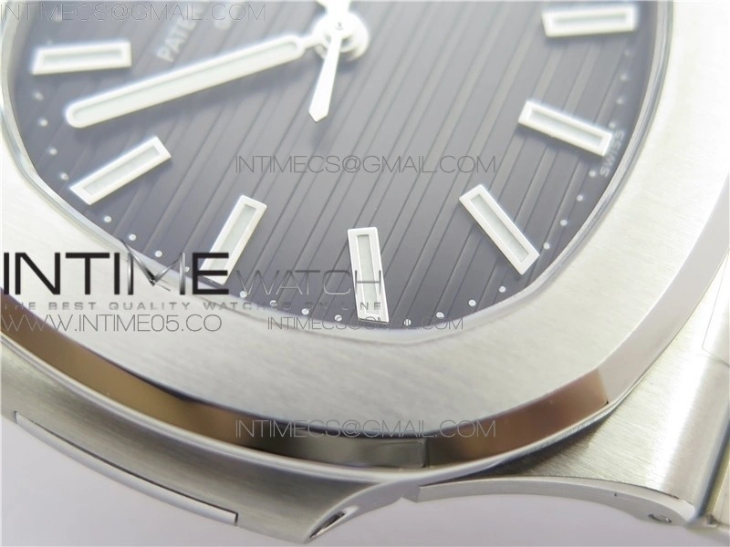Nautilus 5711 1A GRF Best Edition Gray Textured Dial on SS Bracelet A324 V2