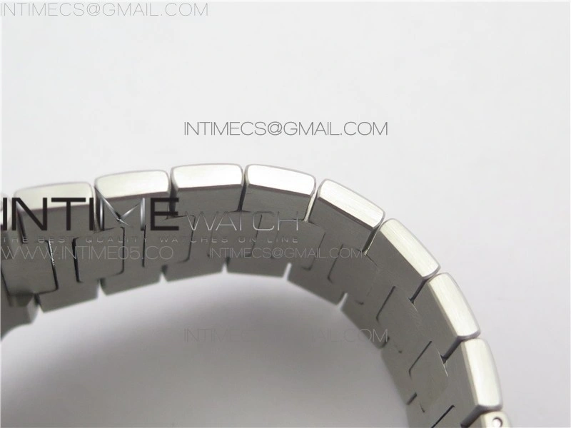 Nautilus 5711 1A GRF Best Edition Gray Textured Dial on SS Bracelet A324 V2