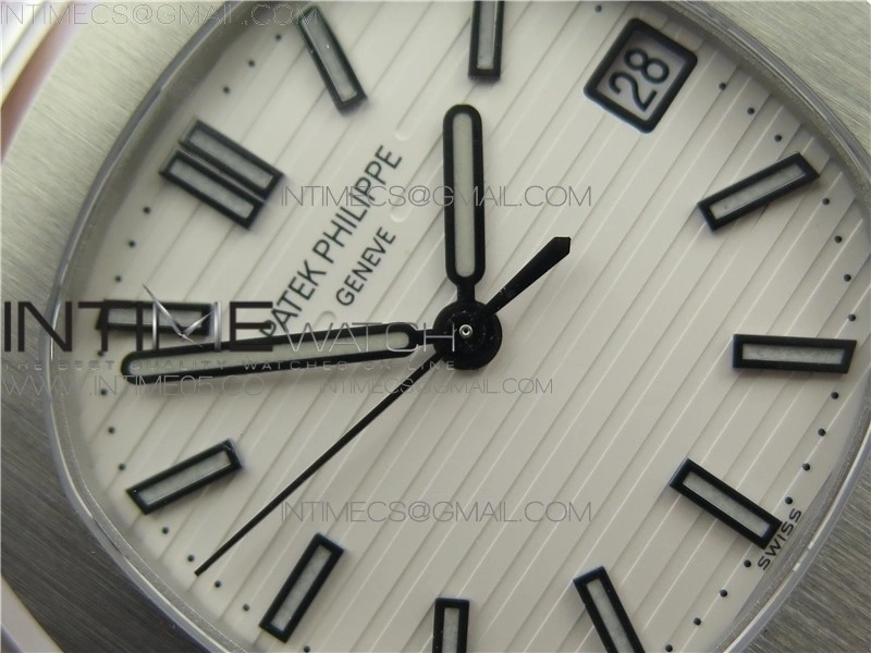 Nautilus 5711 1A GRF Best Edition White Textured Dial on SS Bracelet A324 V2