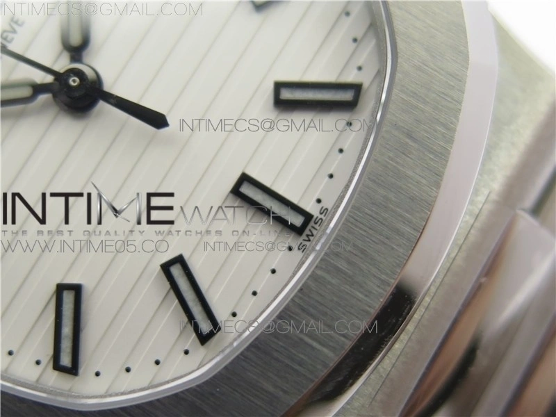 Nautilus 5711 1A GRF Best Edition White Textured Dial on SS Bracelet A324 V2
