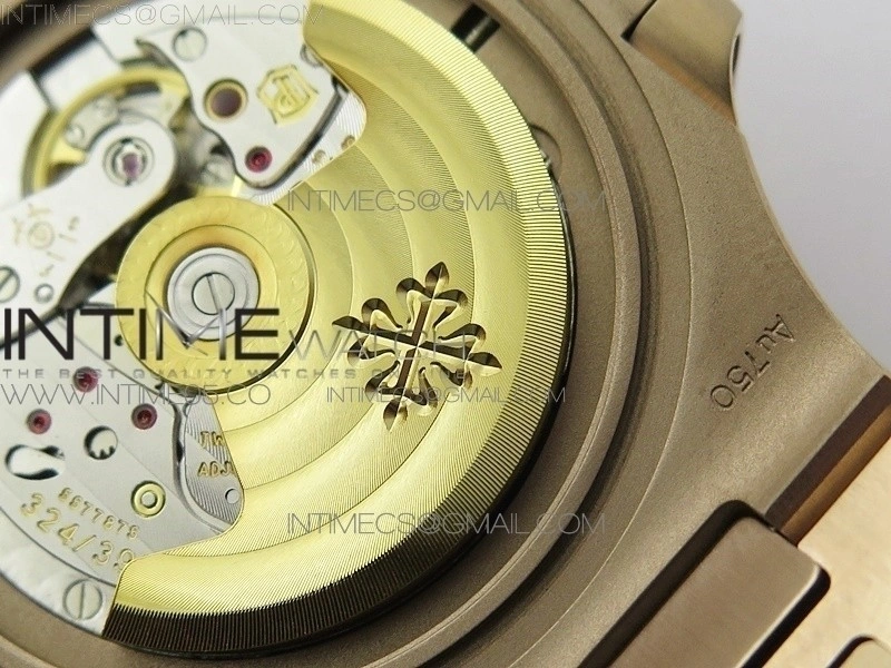 Nautilus 5711 1R PPF V4 1:1 Best Edition White Textured Dial on RG Bracelet 324CS