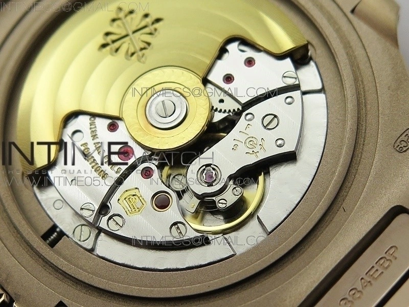 Nautilus 5711 1R PPF V4 1:1 Best Edition White Textured Dial on RG Bracelet 324CS