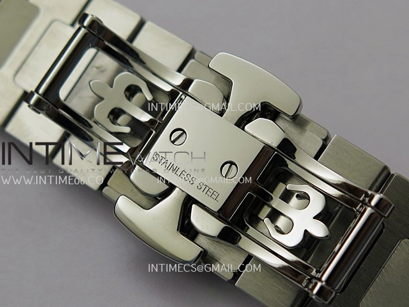 Nautilus 5712-1A 001 SS PPF 1:1 V4+ Best Edition Blue Dial on SS Bracelet PPF240