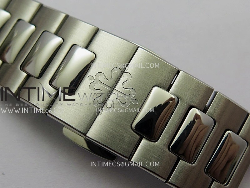 Nautilus 5990 SS P1F Best Edition Blue Dial On SS Bracelet A28-520
