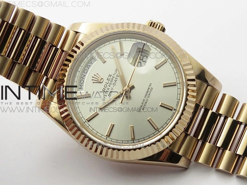 Day-Date 40mm 228239 BP New Dial Version 904 RG Silver Stick Markers Dial on RG President Bracelet A2836