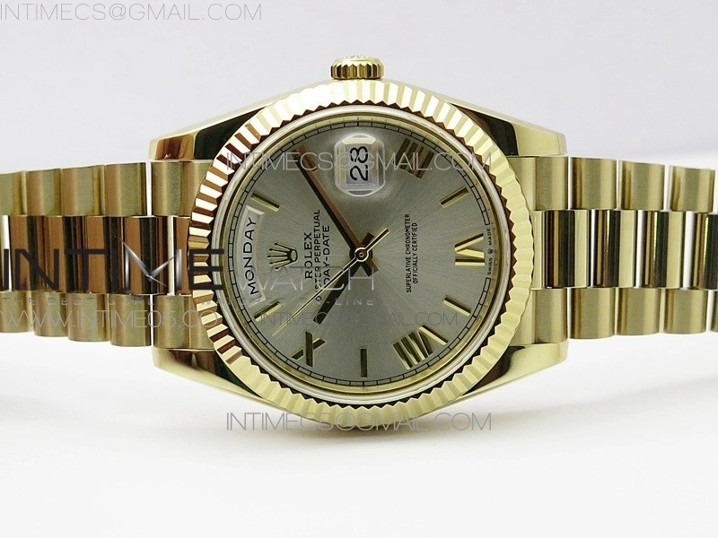 Day-Date 40mm 228239 BP New Dial Version 904 YG Silver Roman Markers Dial on SS President Bracelet A2836