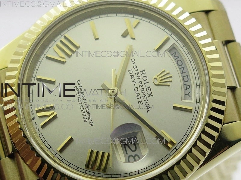 Day-Date 40mm 228239 BP New Dial Version 904 YG Silver Roman Markers Dial on SS President Bracelet A2836