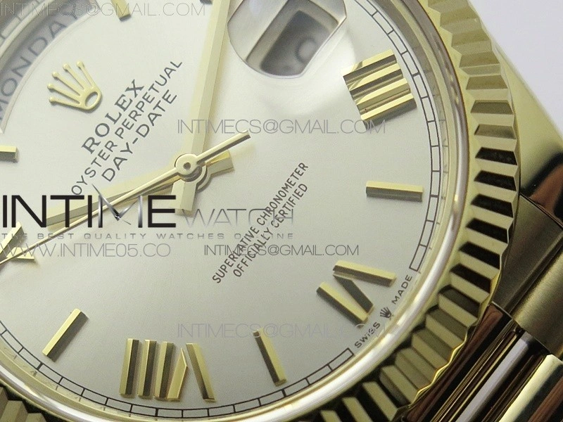 Day-Date 40mm 228239 BP New Dial Version 904 YG Silver Roman Markers Dial on SS President Bracelet A2836